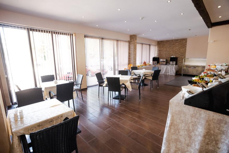 Bahami Residence Napospart