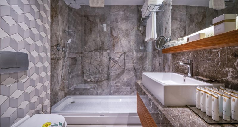 Family Deluxe Land View