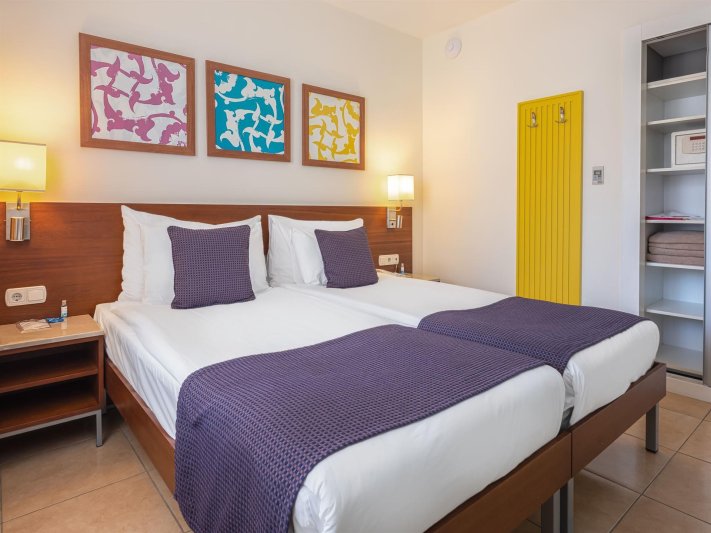 Suite Room
