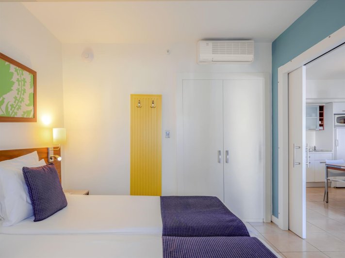 Suite Room