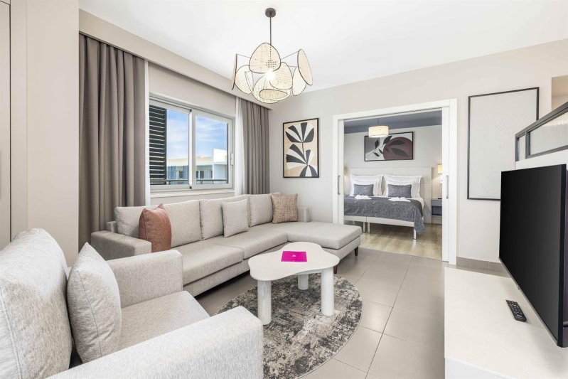 2 Bedroom Penthouse Suite With Jacuzzi Direct Sea & Ancient Theatre View