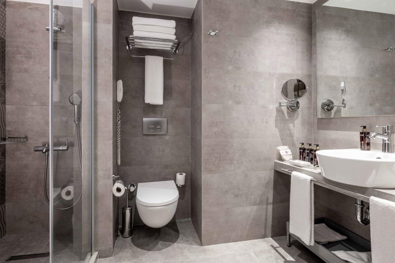 Deluxe Room Swim Up
