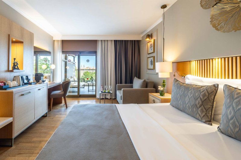 Superior Room With Jacuzzi On Balcony