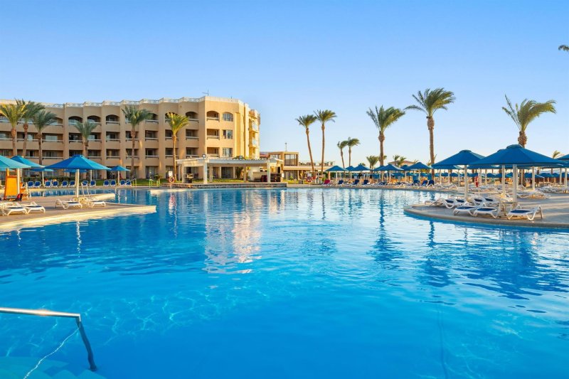Hurghada utazás Beach Albatros Resort