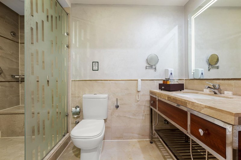 Bungalow Pool View Room