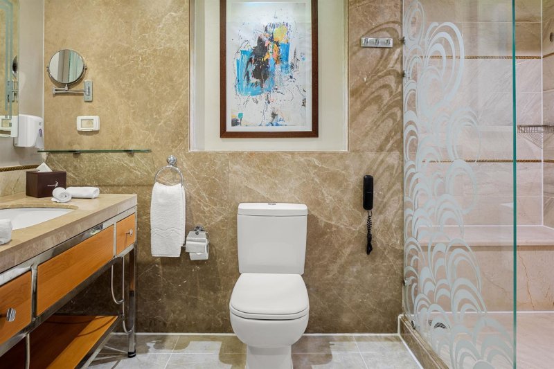 Family Pool View Room