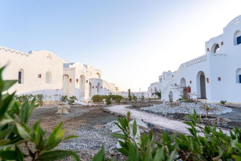 Marsa Alam utazás Beach Safari Nubian Resort