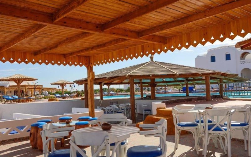 Marsa Alam utazás Beach Safari Nubian Resort