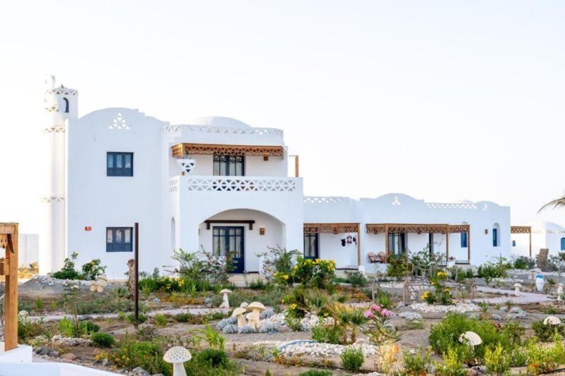 Marsa Alam utazás Beach Safari Nubian Resort