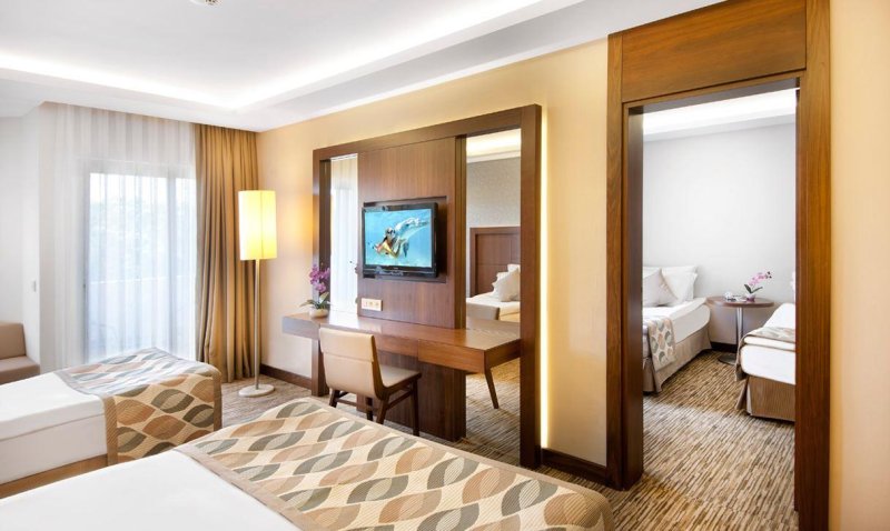 Family Room 2 Bedrooms