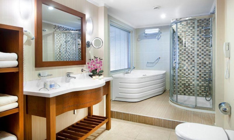 Deluxe Room Garden View With Jacuzzi
