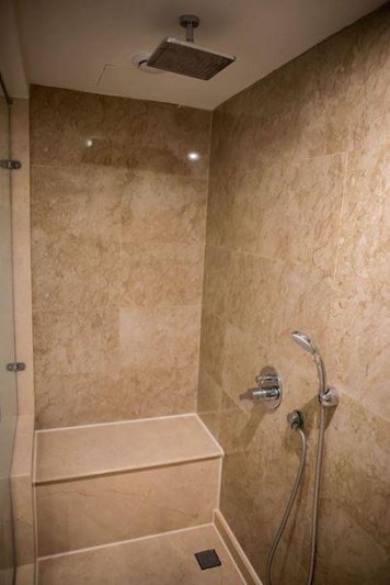 Deluxe Side Sea View Room