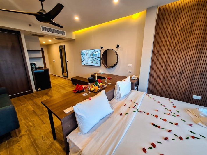 PRINCESS SUITE SEA VIEW Room