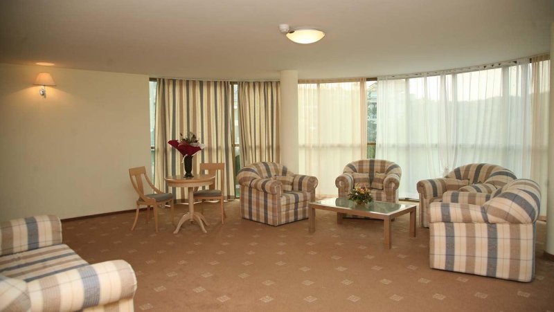 Suite Sea Side View