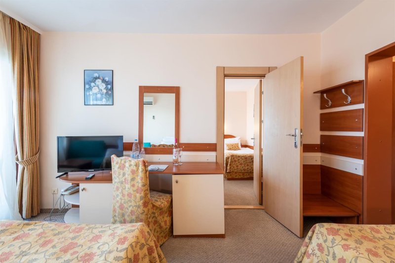 Napospart utazás Burgas Beach