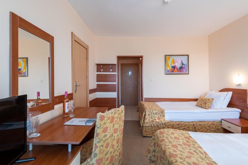 Napospart utazás Burgas Beach