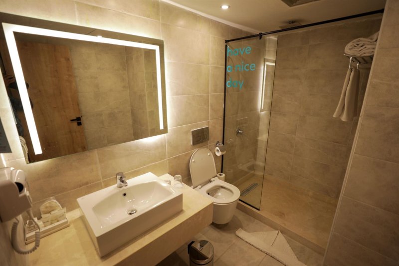 Deluxe Family Suite