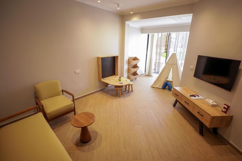 Deluxe Family Suite