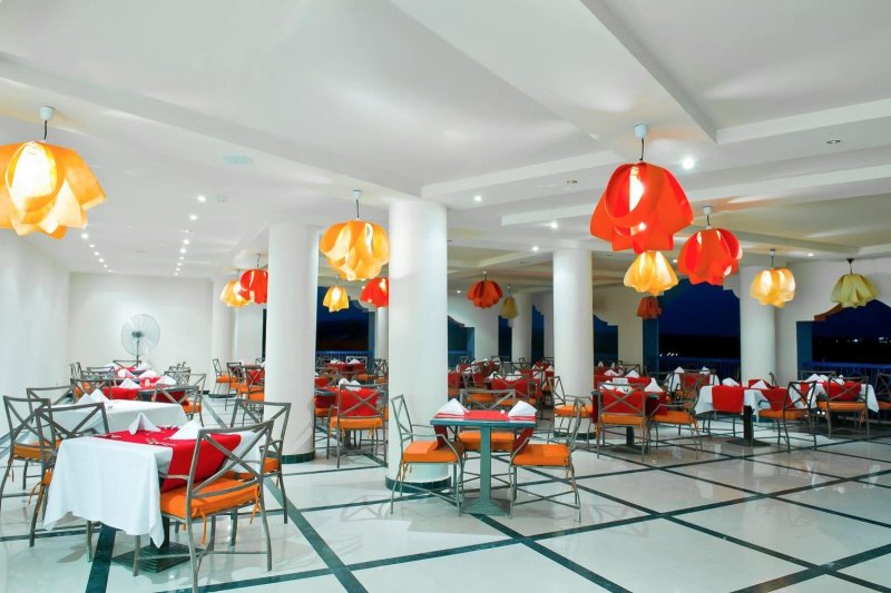 Marsa Alam utazás Cardina Resort By Sunrise