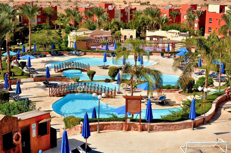 Marsa Alam utazás Cardina Resort By Sunrise