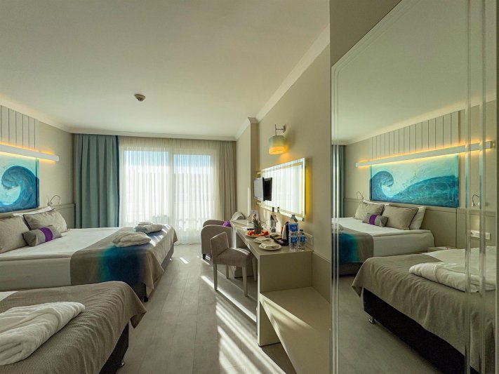 Standard Comfort Room