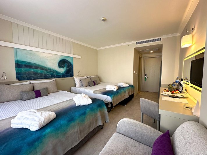 Standard Comfort Room