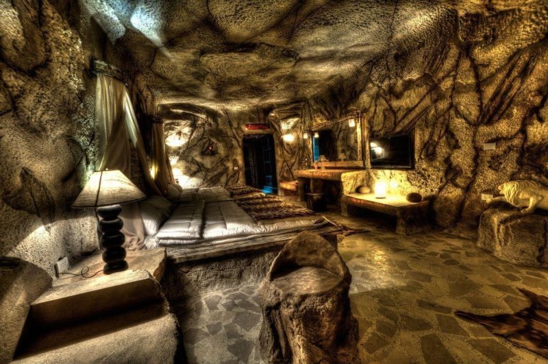 Standard Pool View Room