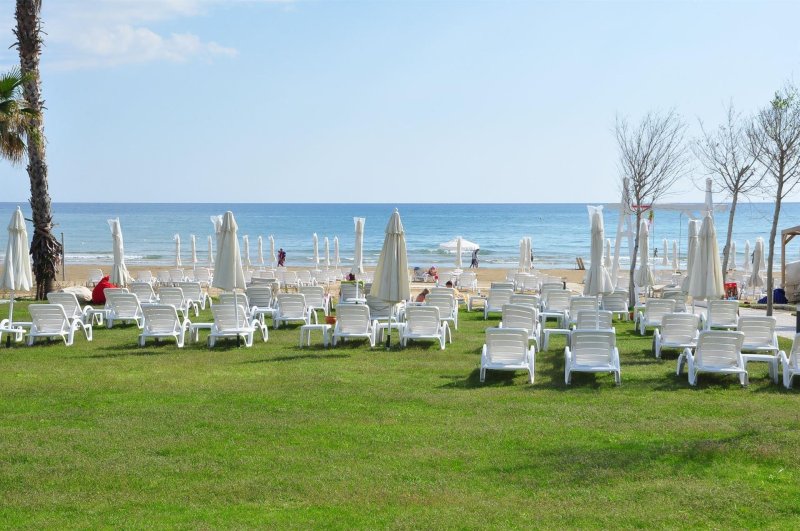 Cinar Family Suite Side