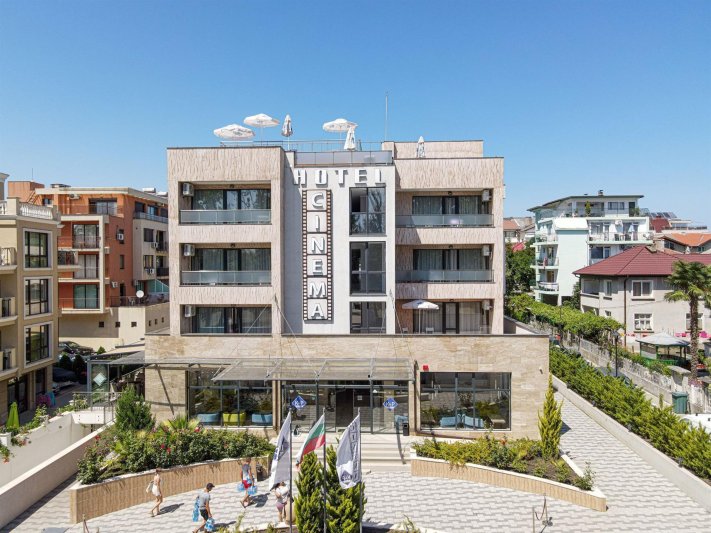 Napospart utazás Cinema