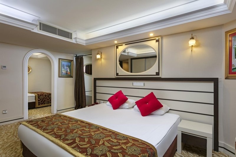 Family Room 2 Bedrooms