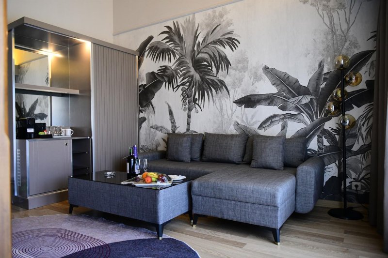 Select Senior Suite 2 Bedrooms