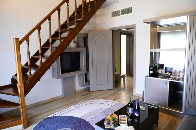 Select Senior Suite 2 Bedrooms