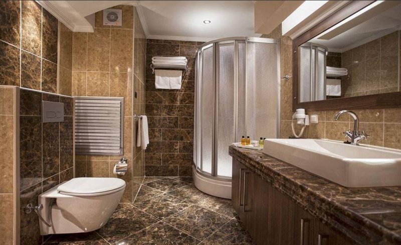 Family Room 3 Bedrooms