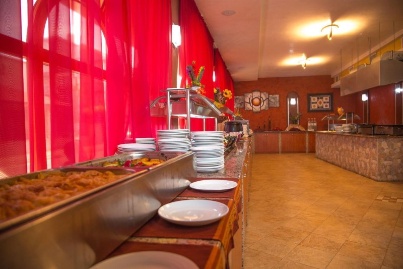 Napospart utazás Complex Sunrise