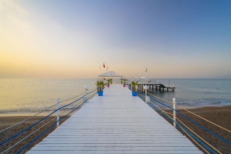 Antalya utazás Concorde Deluxe Resort