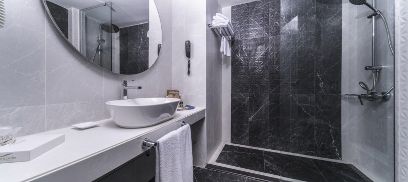 Deluxe Junior Suite