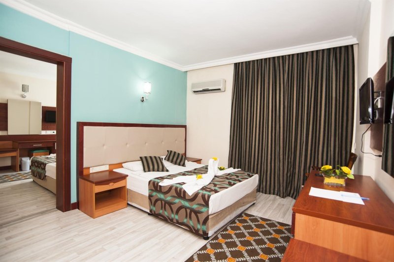Family Room 2 Bedrooms