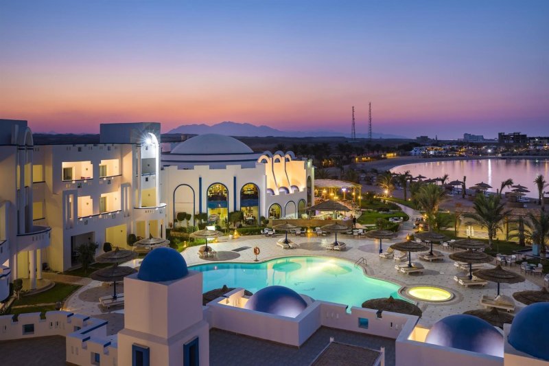 Hurghada utazás Coral Sun Beach Safaga