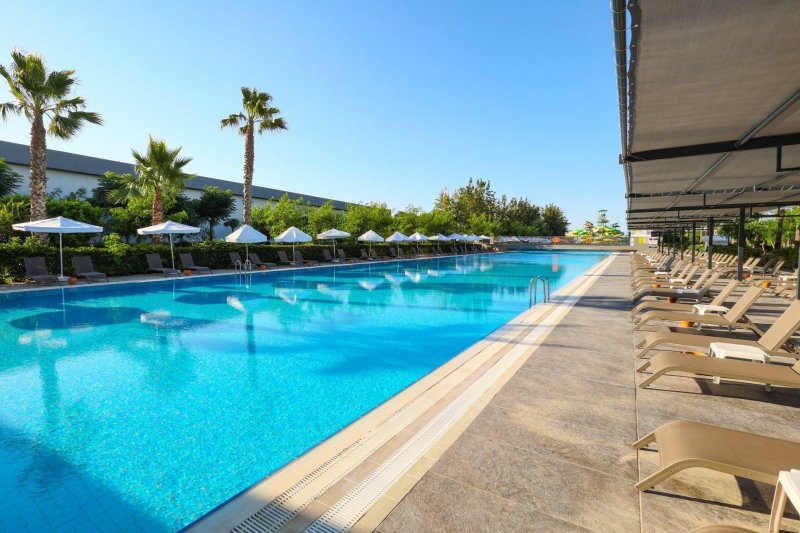 Antalya utazás Crystal Centro Resort