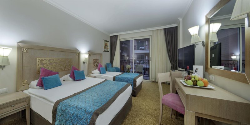 Standard Room Side Sea View