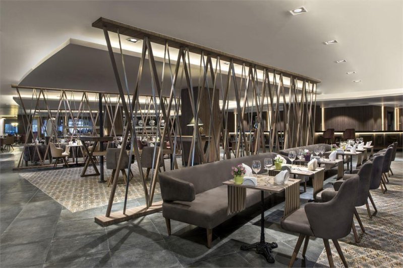 Antalya utazás Delphin Be Grand Resort