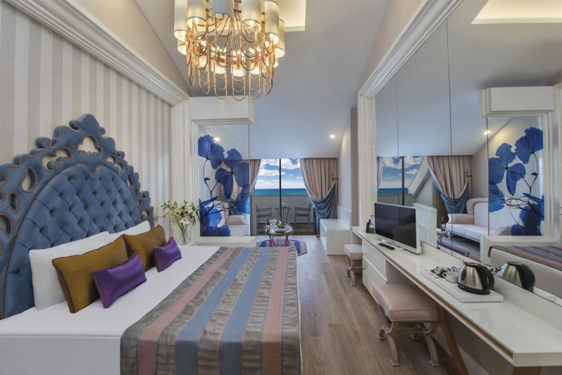 Be Romantic Side Sea View
