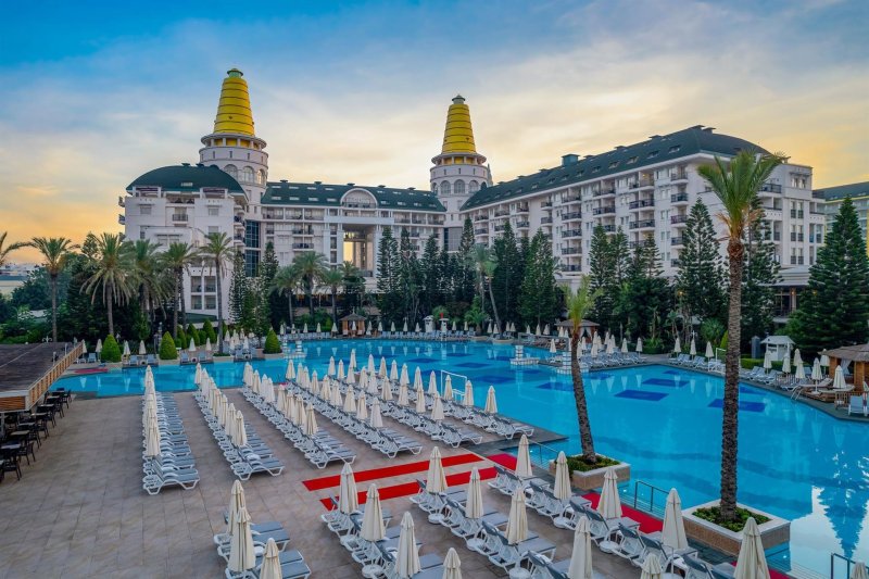 Antalya utazás Delphin Diva Hotel