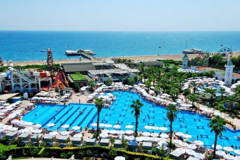 Antalya utazás Delphin Imperial Lara