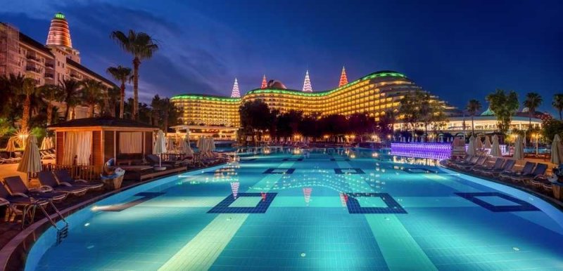 Antalya utazás Delphin Imperial Lara