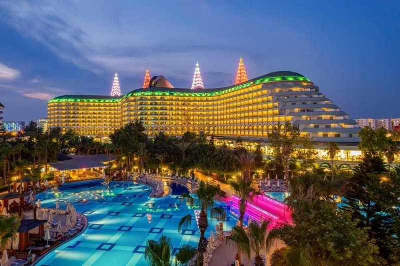 Antalya utazás Delphin Imperial Lara
