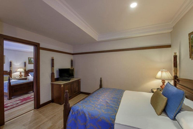 Family Room 2 Bedrooms