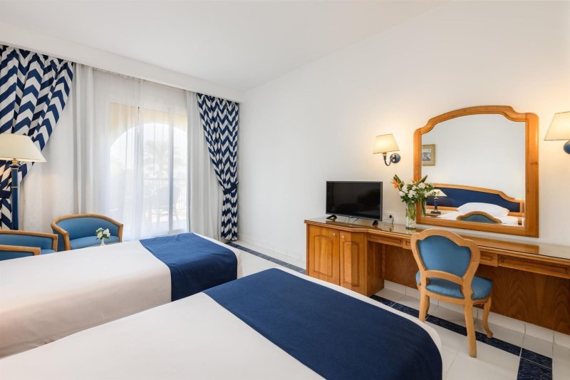 Standard Garden View Room