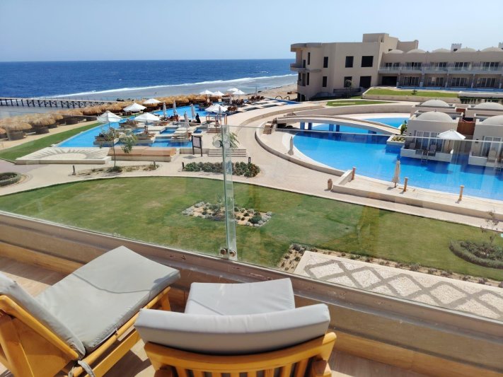 Suite Front Sea View