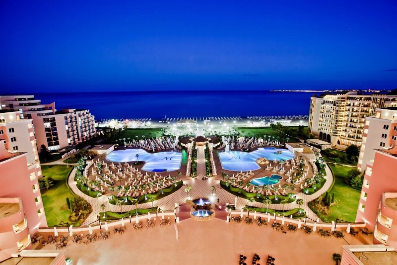 Dit Majestic Beach Resort Napospart